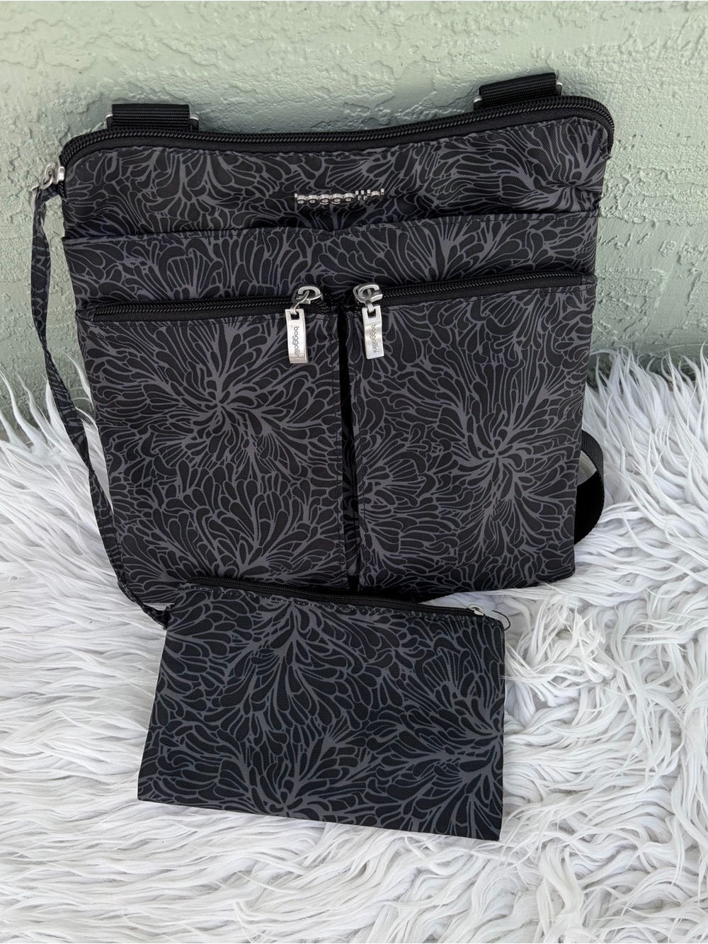 Baggallini Black Floral Crossbody with Matching Pouch